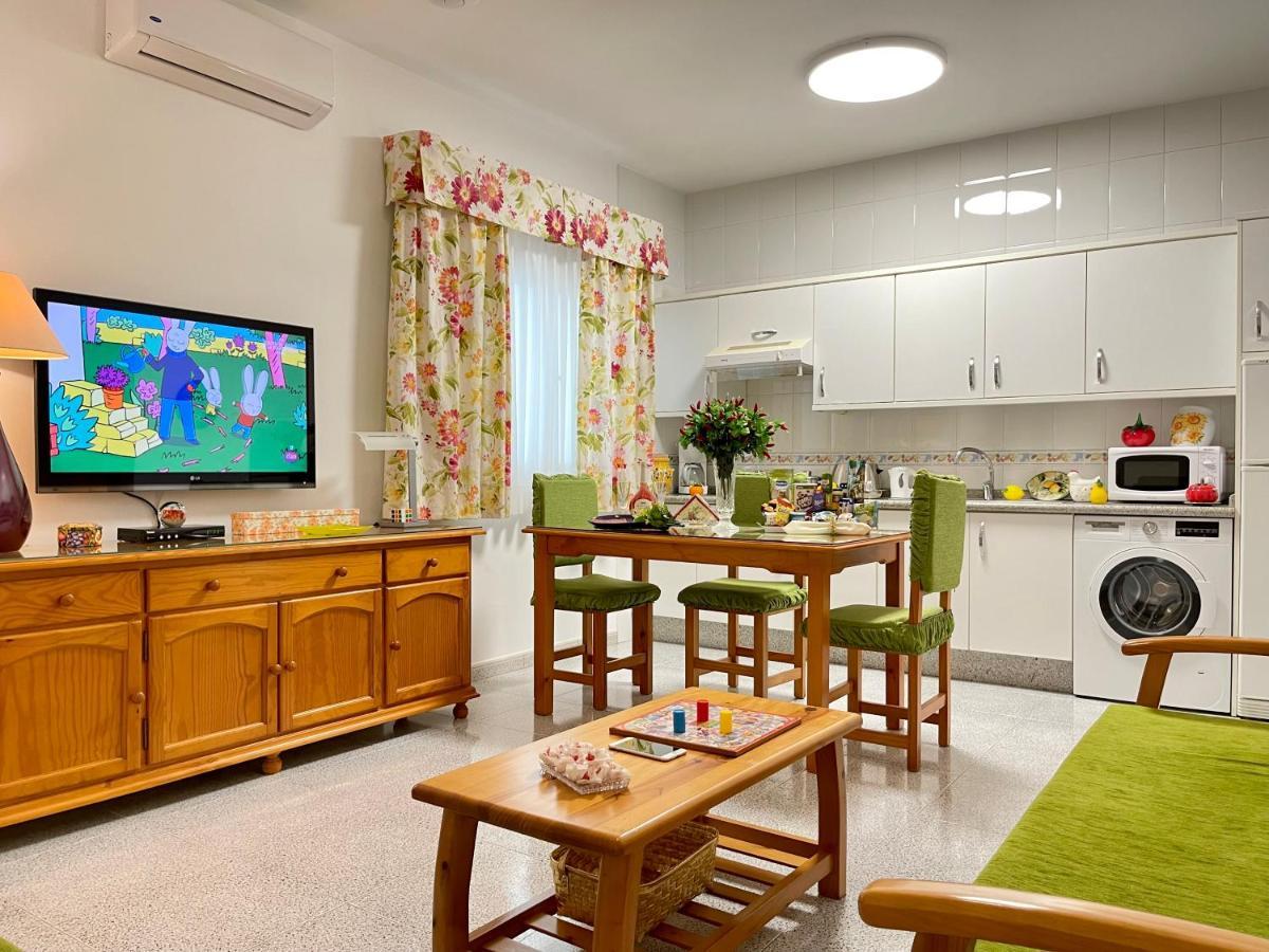 Emycanarias Holiday Homes Vecindario Vecindario  Eksteriør bilde