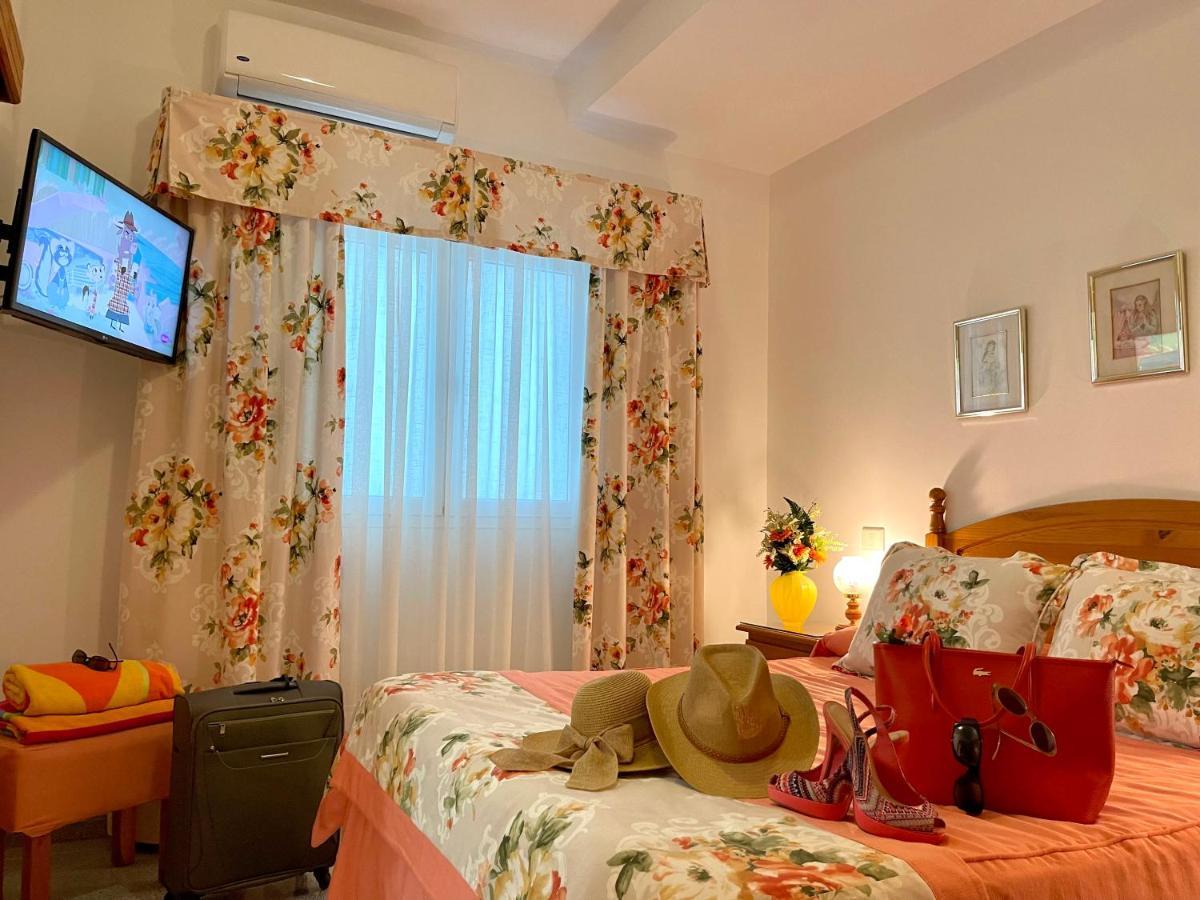 Emycanarias Holiday Homes Vecindario Vecindario  Eksteriør bilde