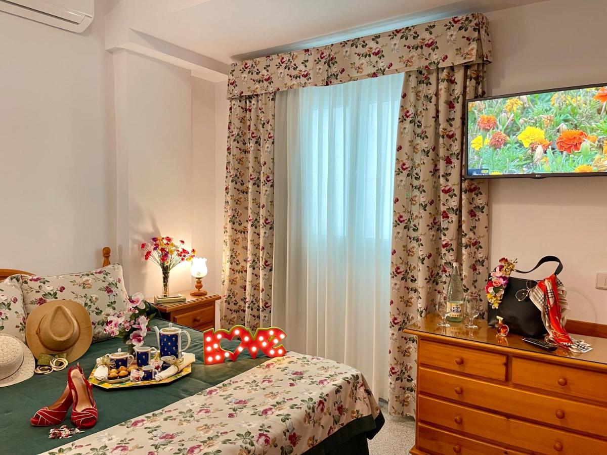 Emycanarias Holiday Homes Vecindario Vecindario  Eksteriør bilde